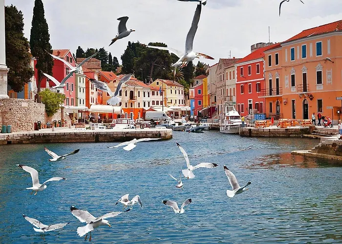 Lägenhet In By The *