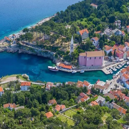 In By The Appartement Veli Lošinj